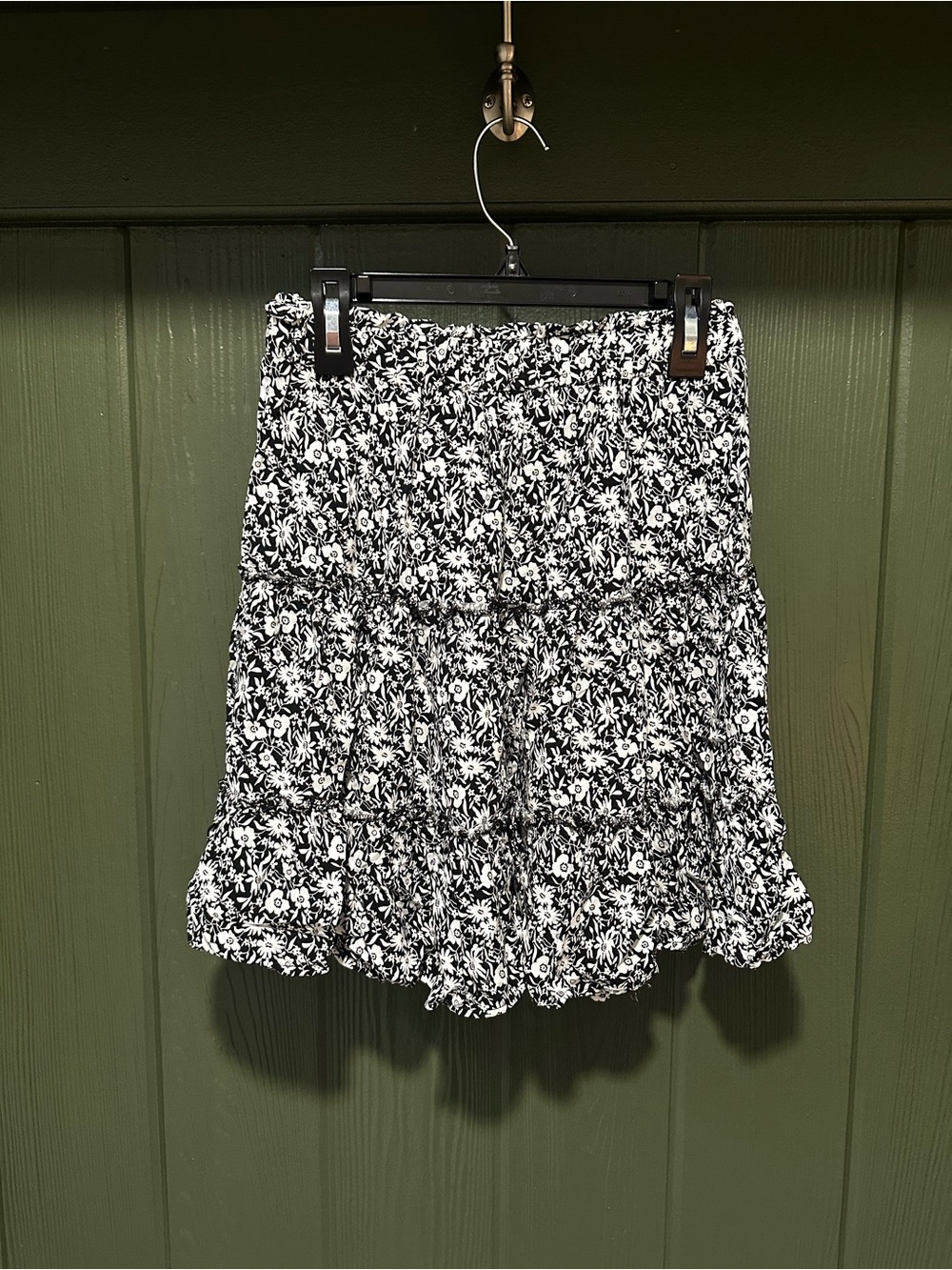 Cynthia Rowley Black & White Floral Boho Tiered Ruffle Mini Skirt - Size Small